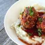 Подлив для тефтелей с томатной пастой: ингредиенты и рецепт приготовления