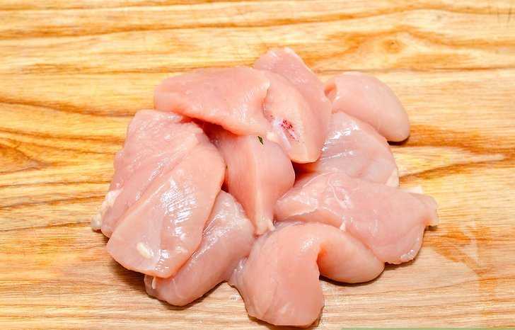 Этапы приготовления куриного мяса на шпажках