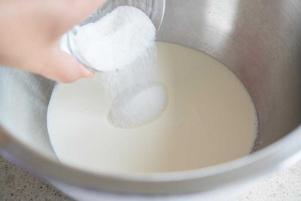 приготовление крема из сметаны