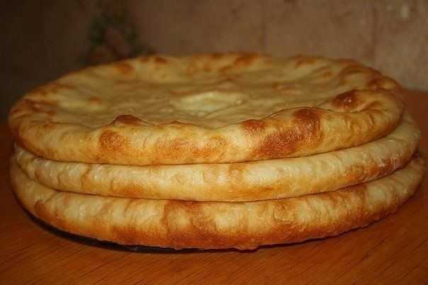 пирог с сыром сулугуни