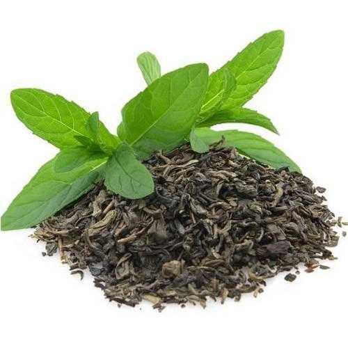 свежие и сушеные листья чая