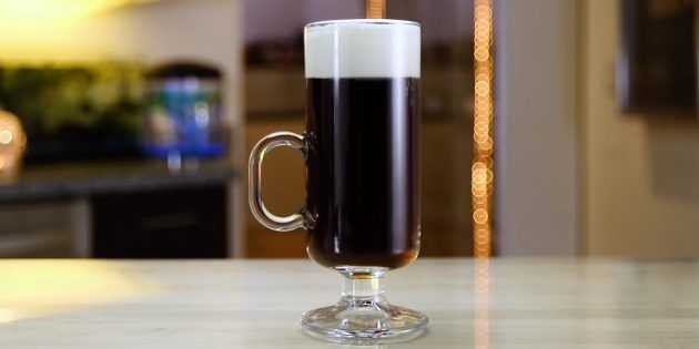 Коктейли с виски: Кофе по-ирландски