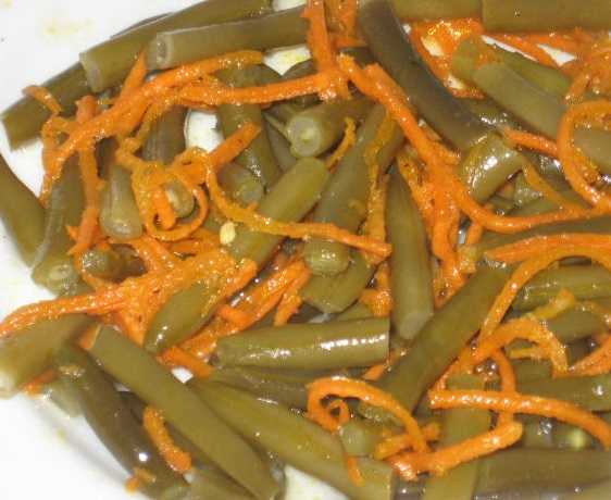 Салат из спаржевой фасоли и корейской моркови