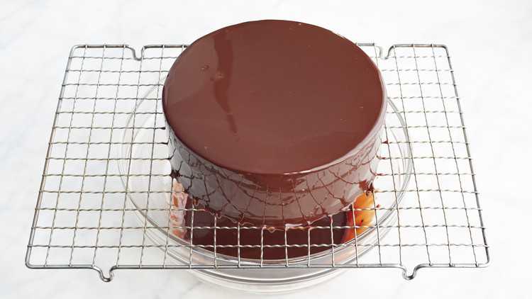 Желейный торт в шоколаде