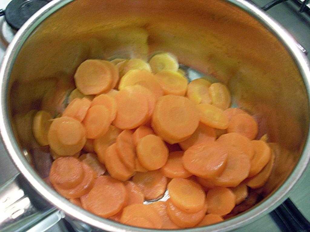 гарнир из моркови и молока