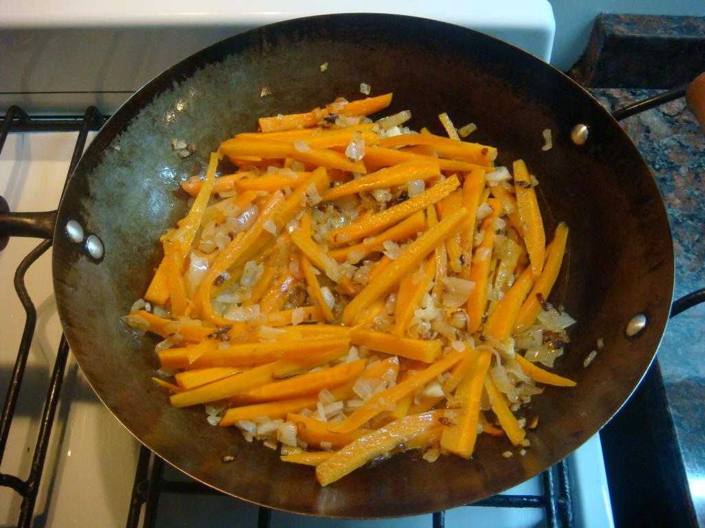 Морковка с луком