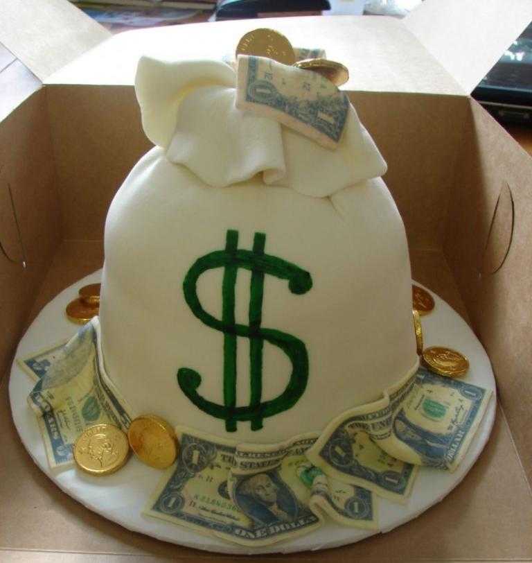 Торт в виде мешка с деньгами