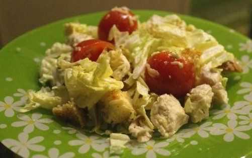 Салат легкий и вкусный с капустой