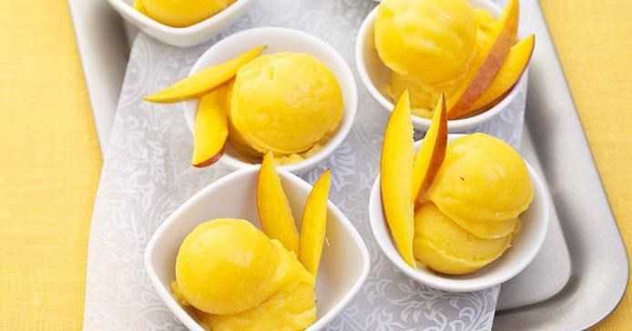 вкусный десерт из манго