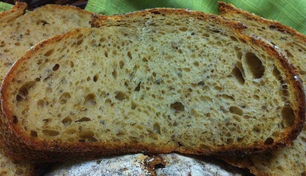 Карельский хлеб в разрезе