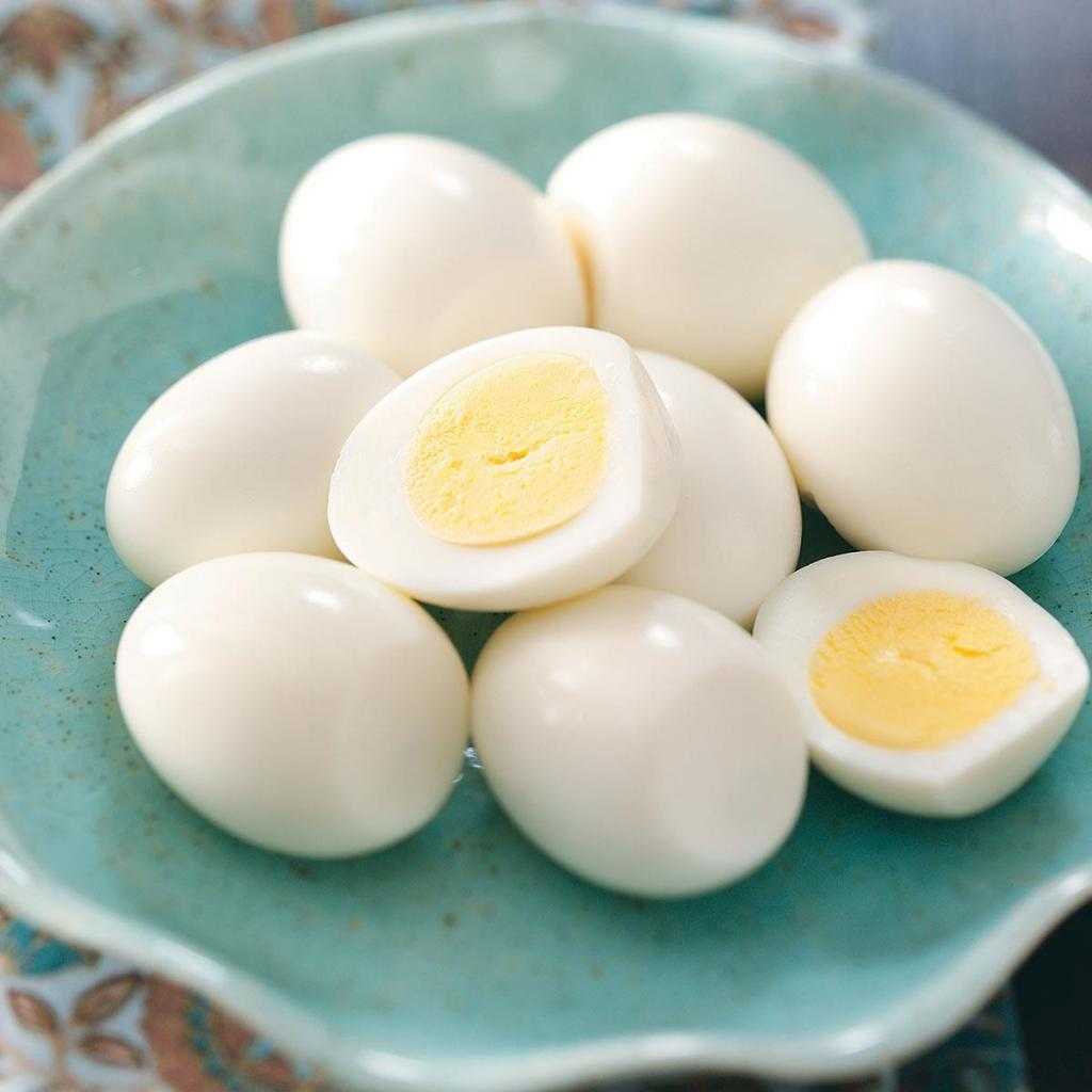 Сколько варить яйца для салата