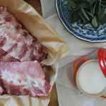 Тушеные свиные ребрышки с картошкой: рецепт приготовления с фото