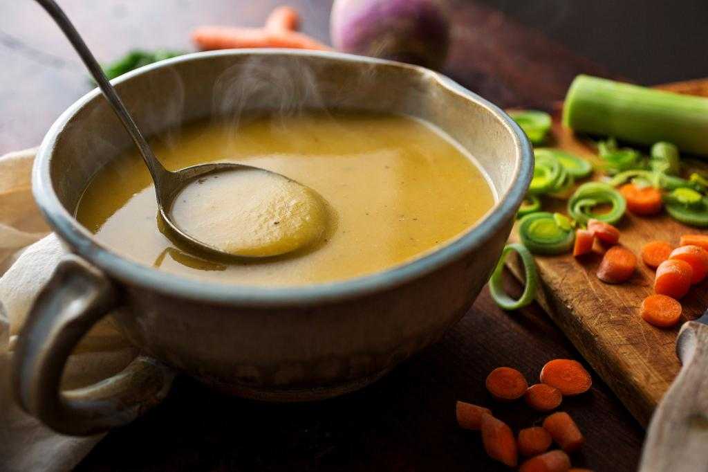 суп с корнем сельдерея