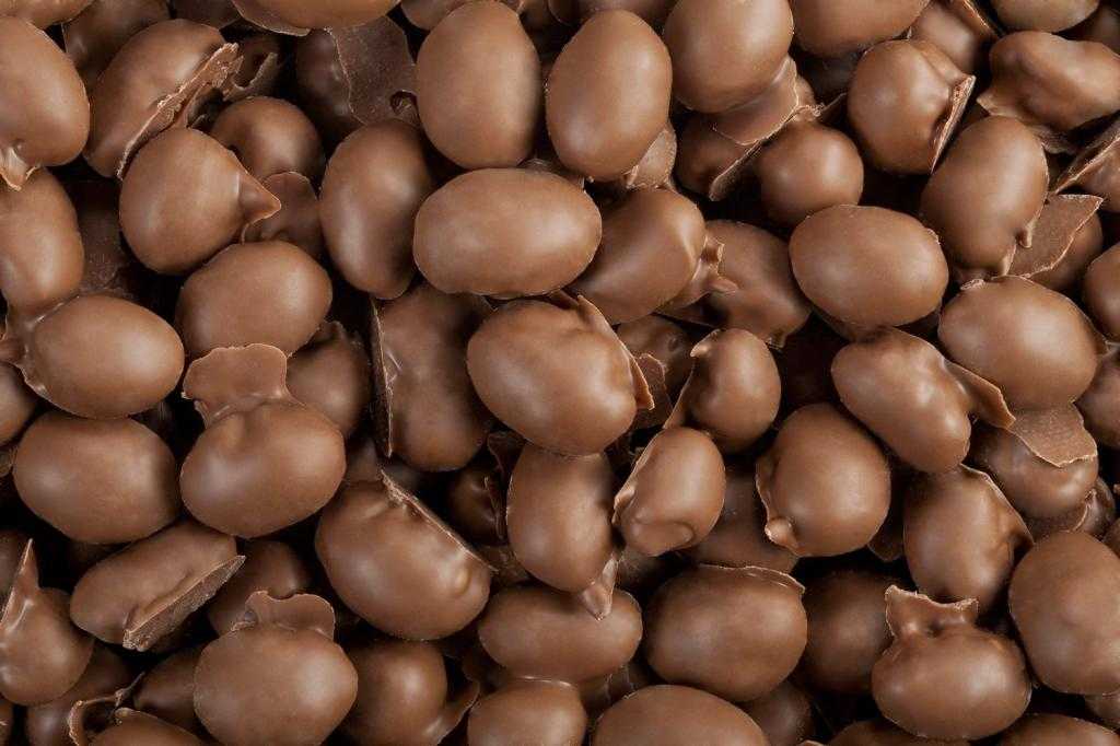 как делают арахис в шоколаде