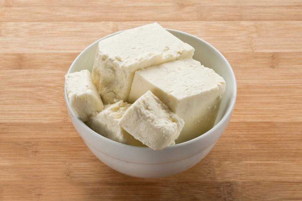 сыр из свернувшегося молока