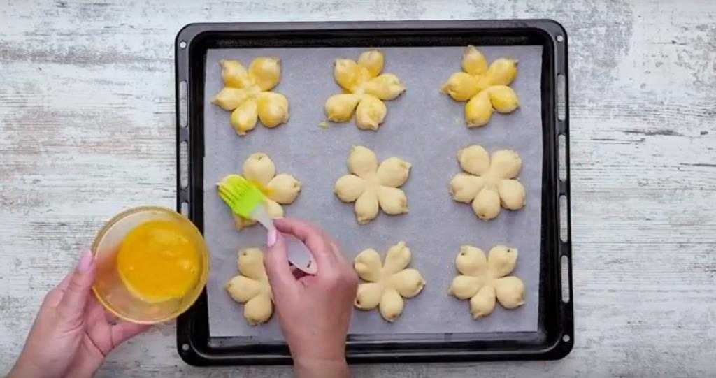 как сделать домашние булочки с сахаром