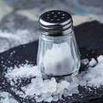 Выварочная соль: способы добычи, состав, полезные свойства, достоинства и недостатки применения
