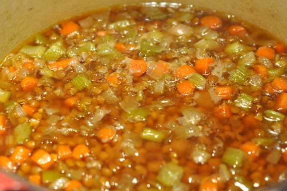Пошаговый рецепт чечевичного супа с копченостями