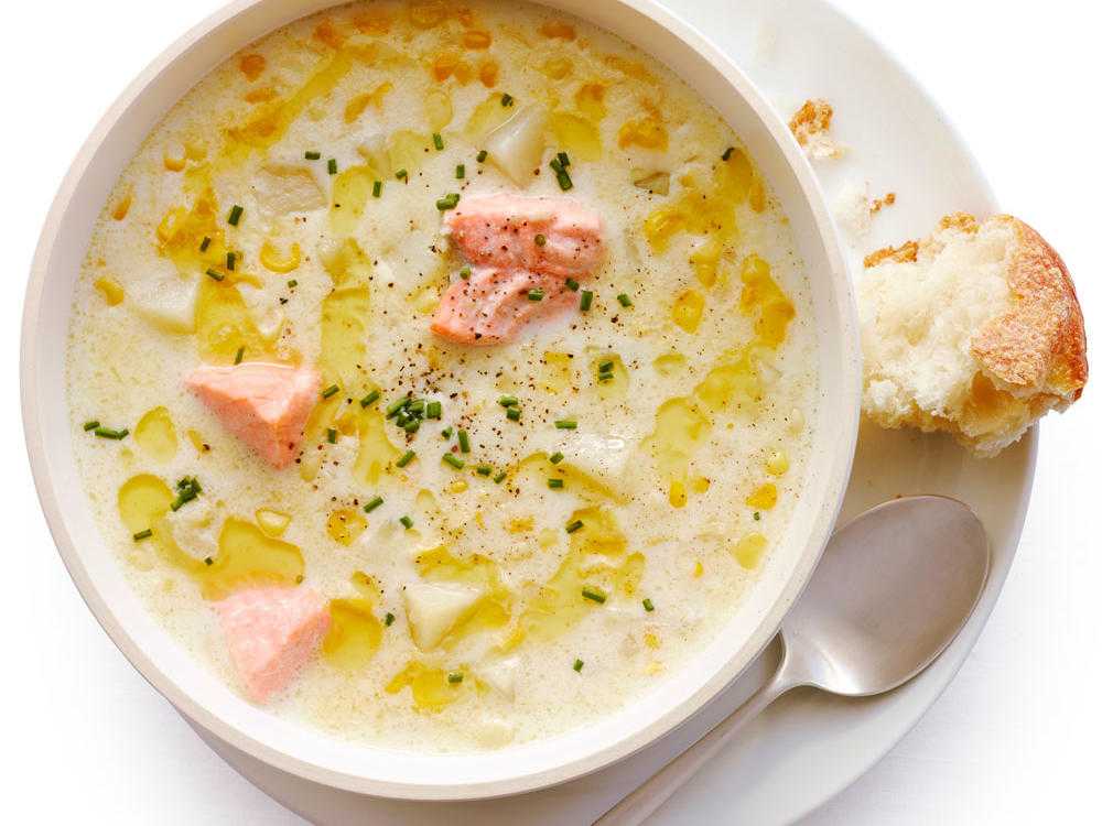 суп сырный с лососем и рисом