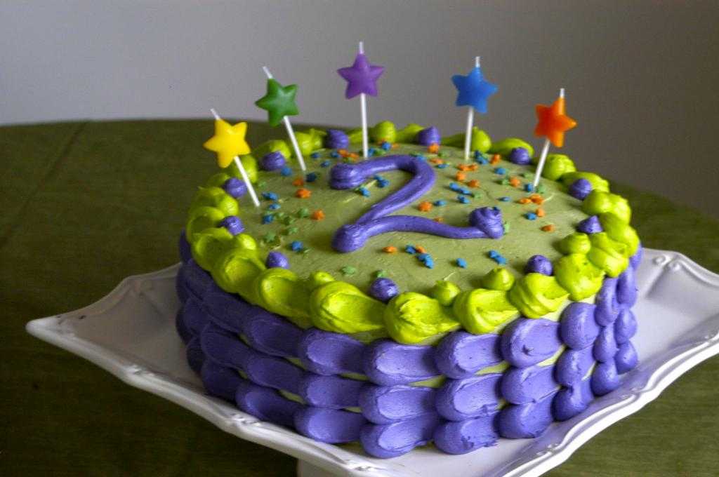 торт на день рождения мальчику 2 года