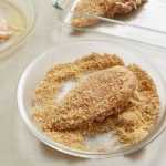 Куриное филе в сухарях на сковороде: рецепт приготовления