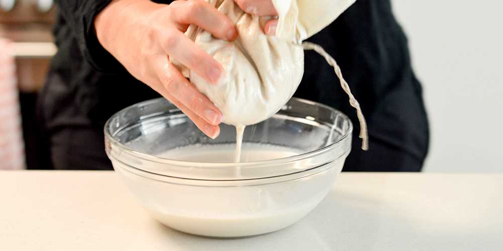 Пошаговое приготовление домашнего миндального молока