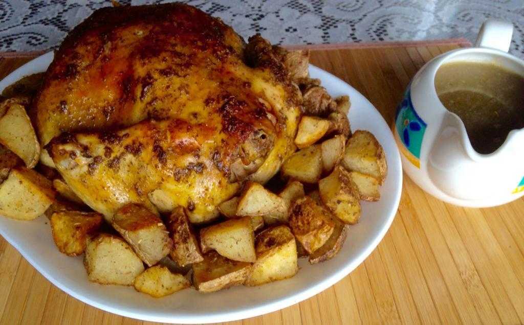 как запекать курицу с картошкой в рукаве рецепт с фото