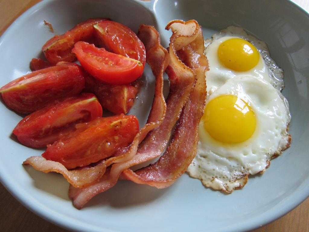 необычная яичница на завтрак рецепты