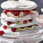 Торт с меренгой и бисквитом: ингредиенты и рецепт приготовления