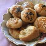Турецкие булочки с кунжутом: сладкие и соленые