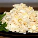 Салат: курица с ананасами и кукурузой. Рецепт приготовления