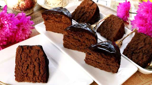 шоколадный бисквит для торта пышный и простой
